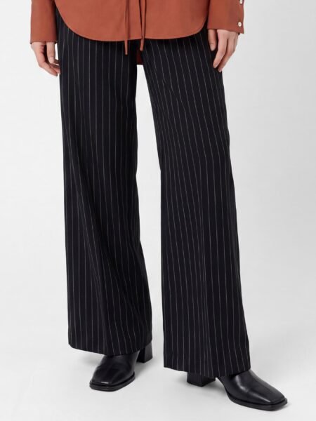 Pinstripe Wide leg Trousers